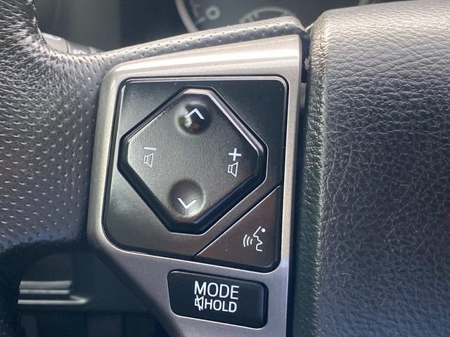 Used 2017 Toyota Tacoma SR5 w/ Tow Package AWD/4WD image 17