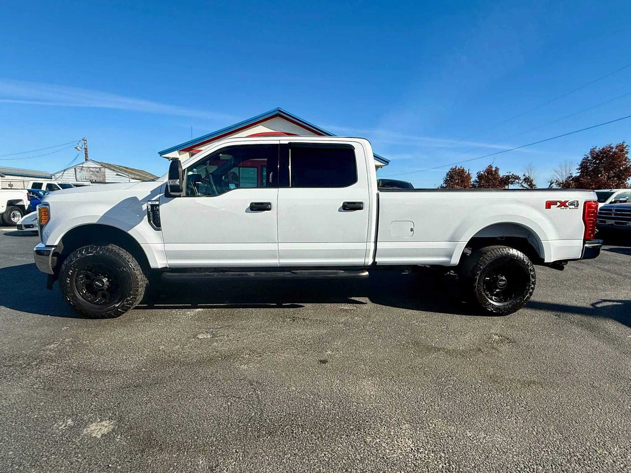 Used 2017 Ford F350 XLT w/ XLT Value Package image 2