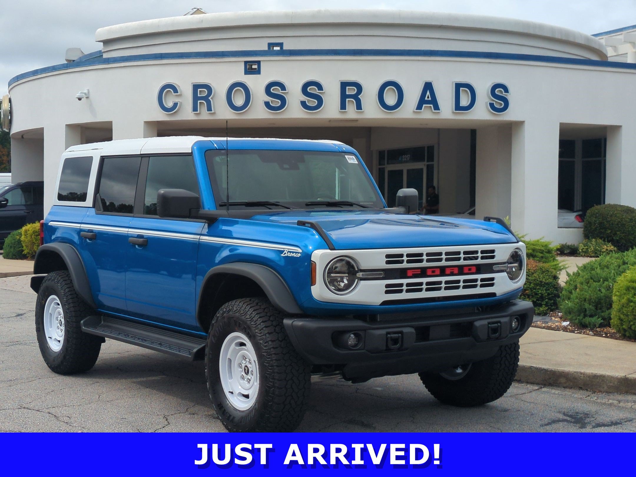 New 2026 Ford Bronco Heritage Edition AWD/4WD image 1