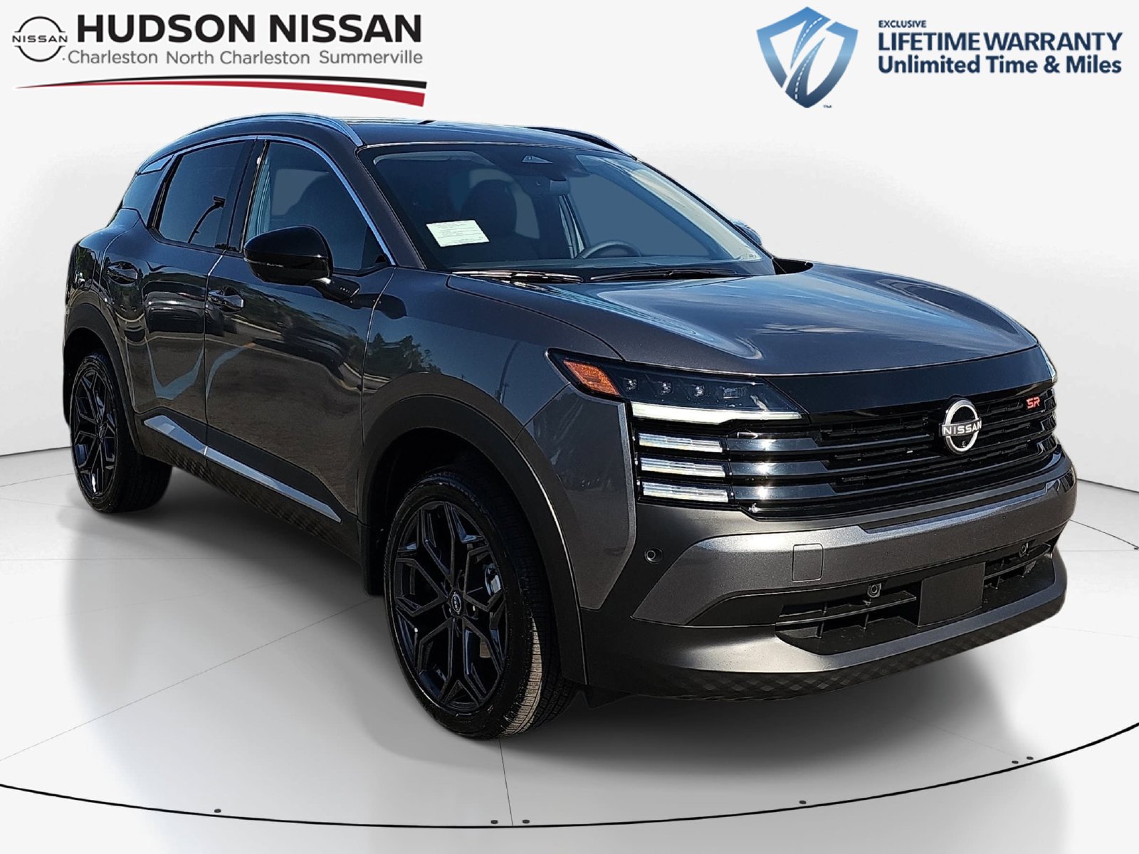 New 2027 Nissan Kicks SR w/ Cold Weather Package