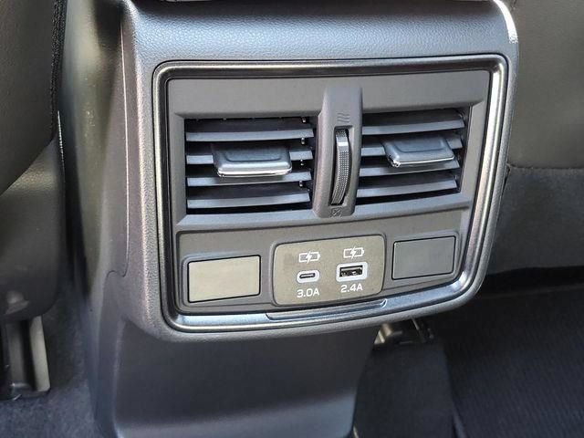 Used 2025 Subaru Forester Limited AWD/4WD image 16