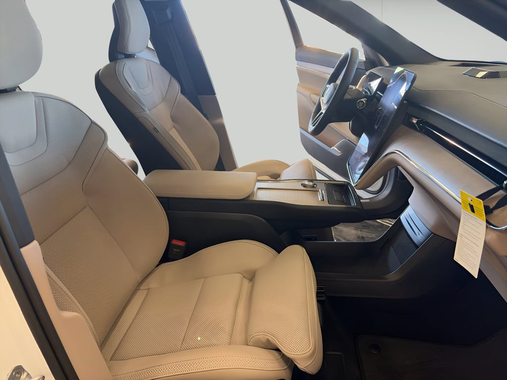 New 2026 Volvo EX90 Plus RWD image 11