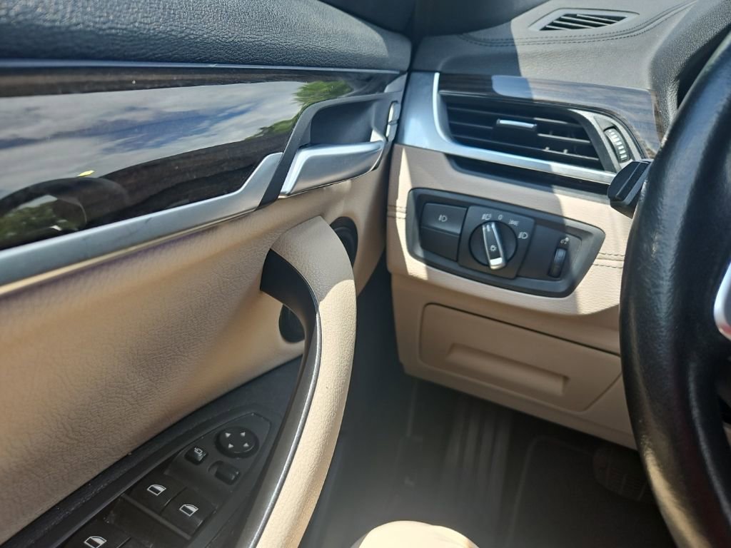 Used 2018 BMW X2 sDrive28i w/ Convenience Package FWD image 21