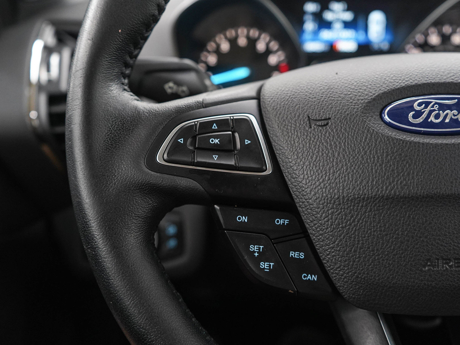Used 2018 Ford Escape SEL AWD/4WD image 27