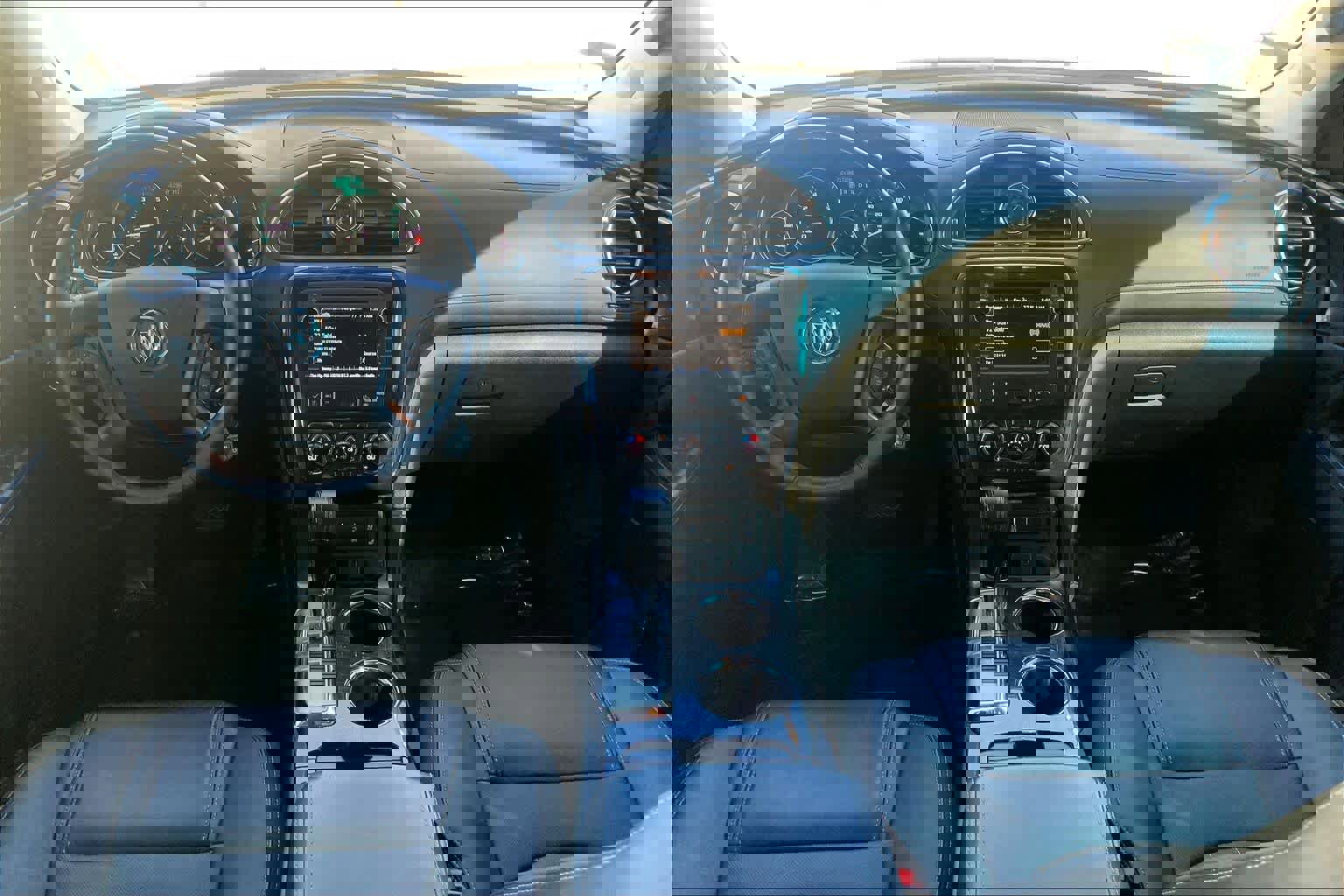 Used 2017 Buick Enclave Premium image 15