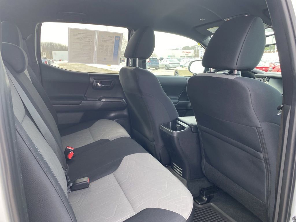 Used 2023 Toyota Tacoma TRD Sport w/ Technology Package image 14