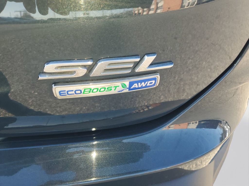 Used 2019 Ford Edge SEL w/ Equipment Group 201A image 18