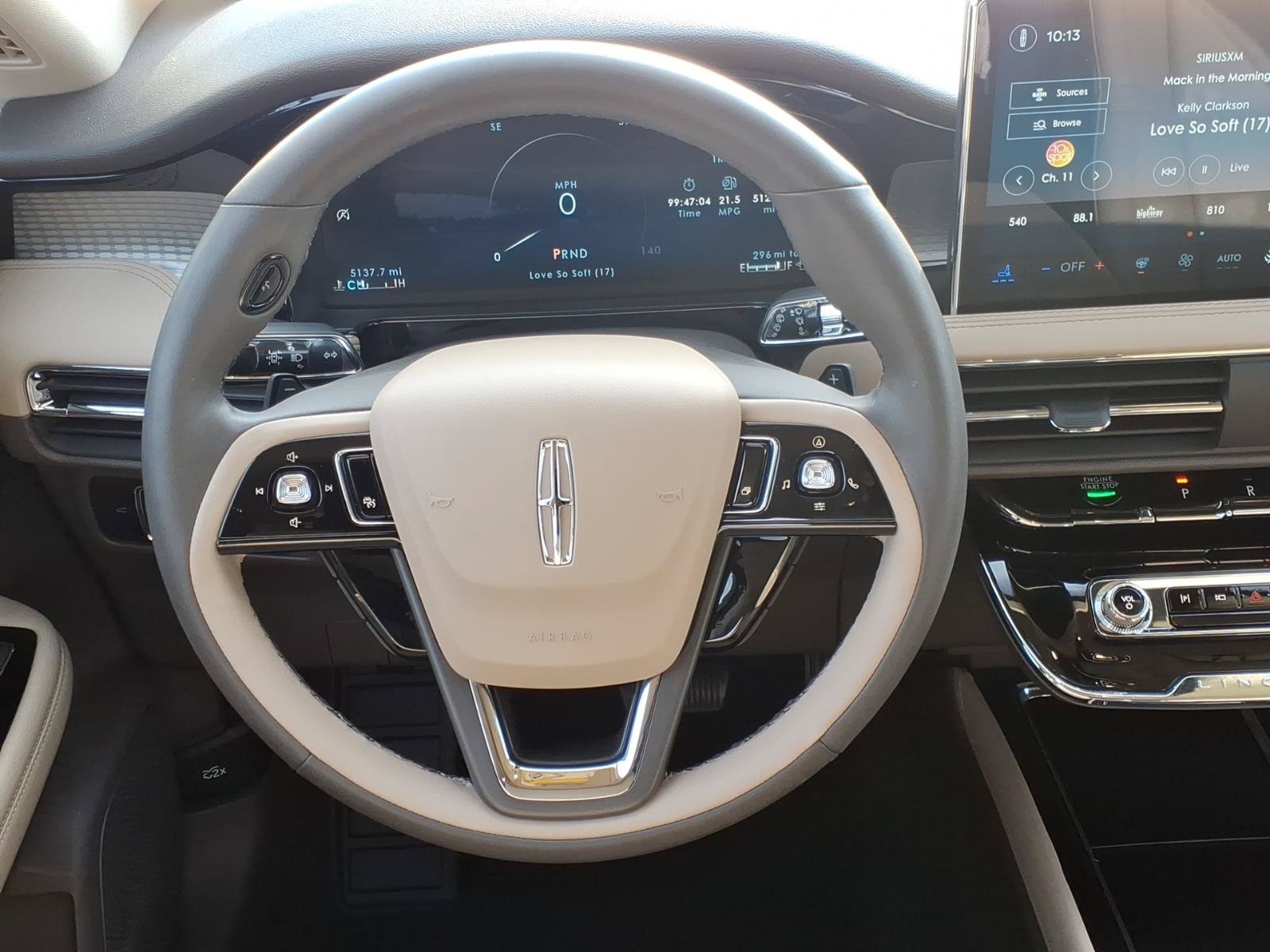 Certified 2023 Lincoln Corsair AWD w/ Equipment Group 101A image 10