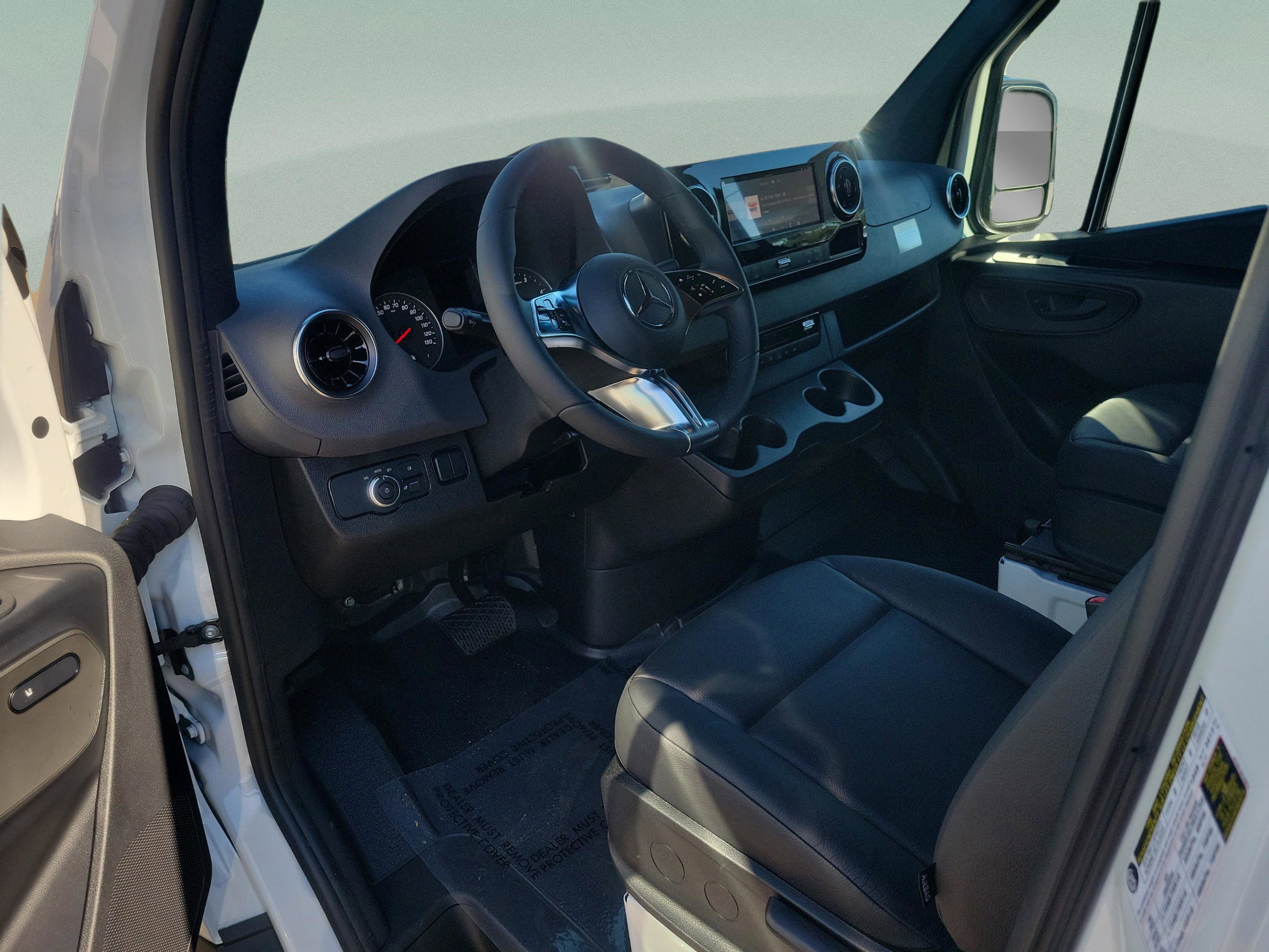 Used 2026 Mercedes-Benz Sprinter 2500 image 11