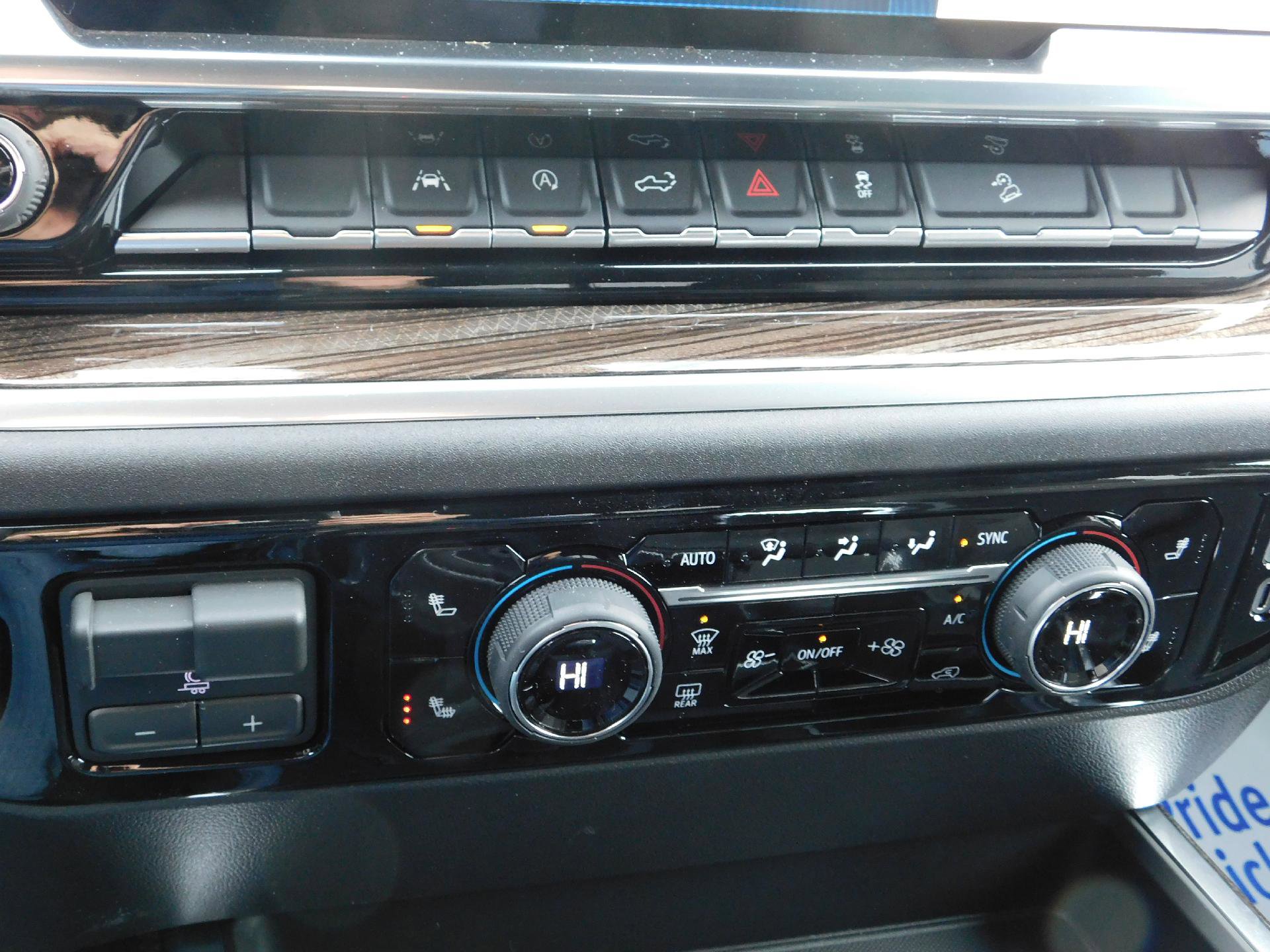 New 2026 Chevrolet Silverado 1500 LT Trail Boss w/ Convenience Package II image 44