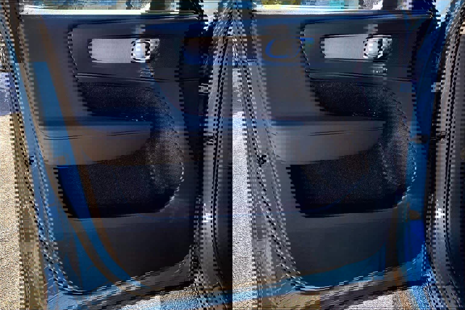 Certified 2023 Volvo XC40 B5 Plus w/ Driver Assist Package AWD/4WD image 21