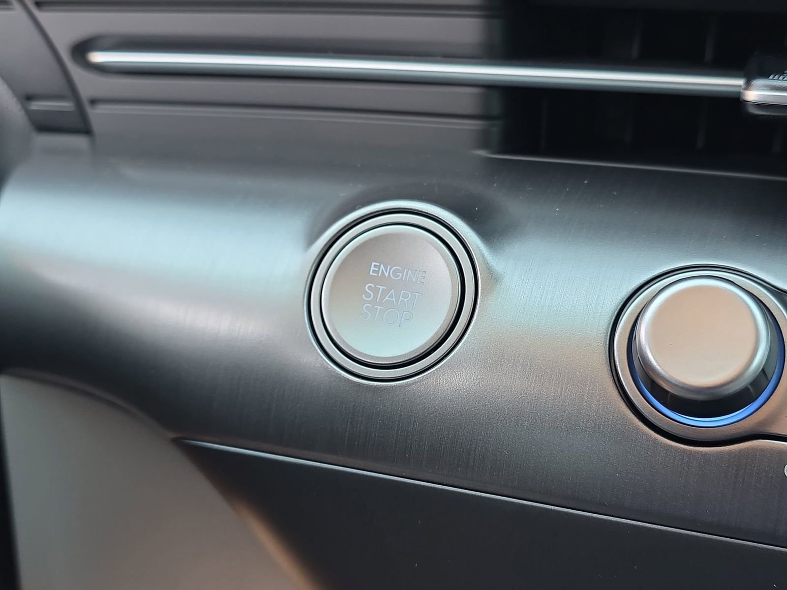 New 2026 Hyundai Kona Limited image 30