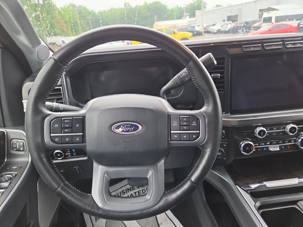 Used 2024 Ford F250 Lariat w/ Sport Appearance Package AWD/4WD image 32