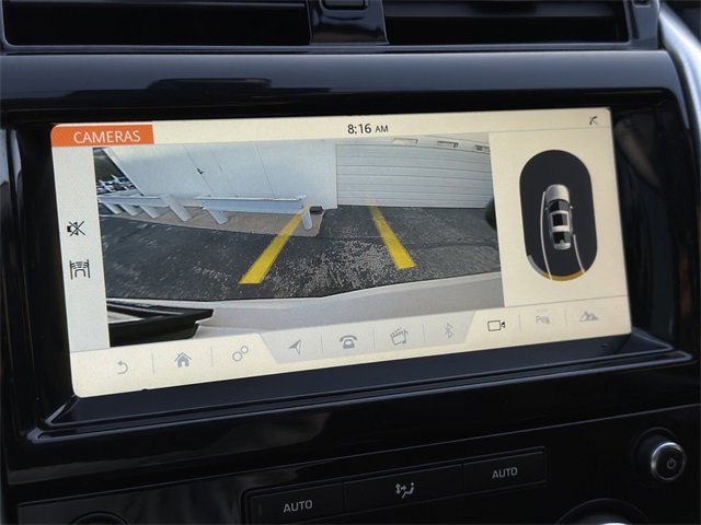 Used 2018 Land Rover Discovery HSE image 18