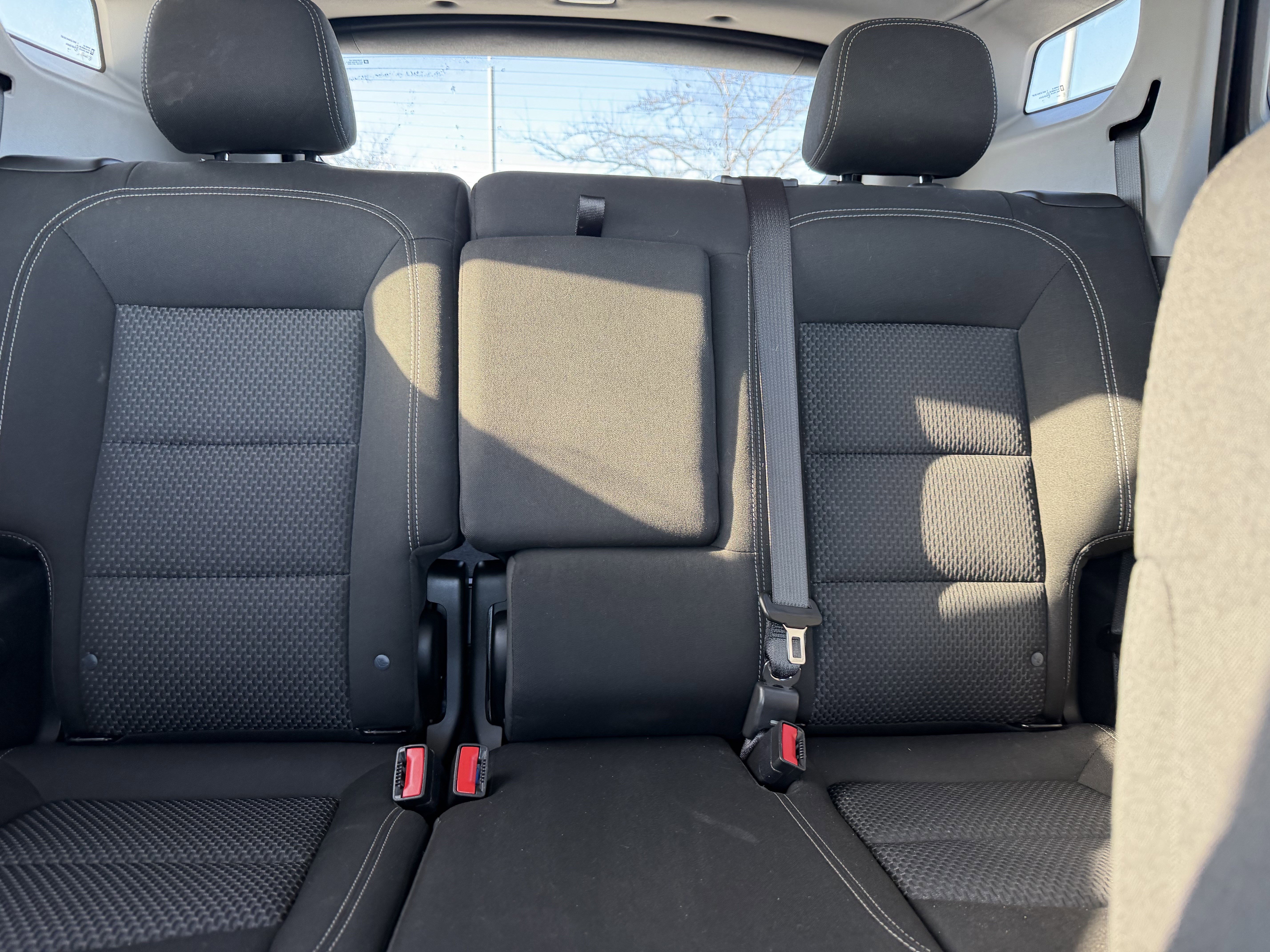 Used 2024 GMC Terrain SLE image 13