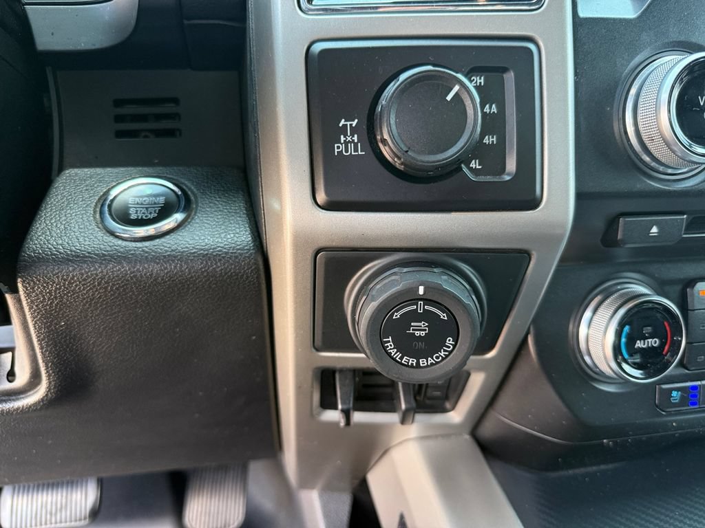 Used 2018 Ford F150 Lariat w/ Equipment Group 502A Luxury AWD/4WD image 20