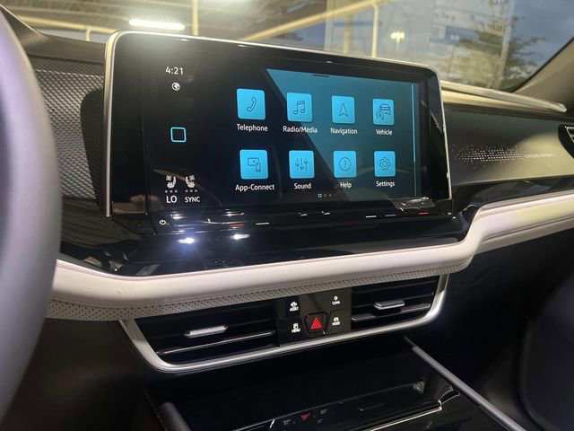 New 2026 Volkswagen Atlas Cross Sport SEL Premium R-Line image 17