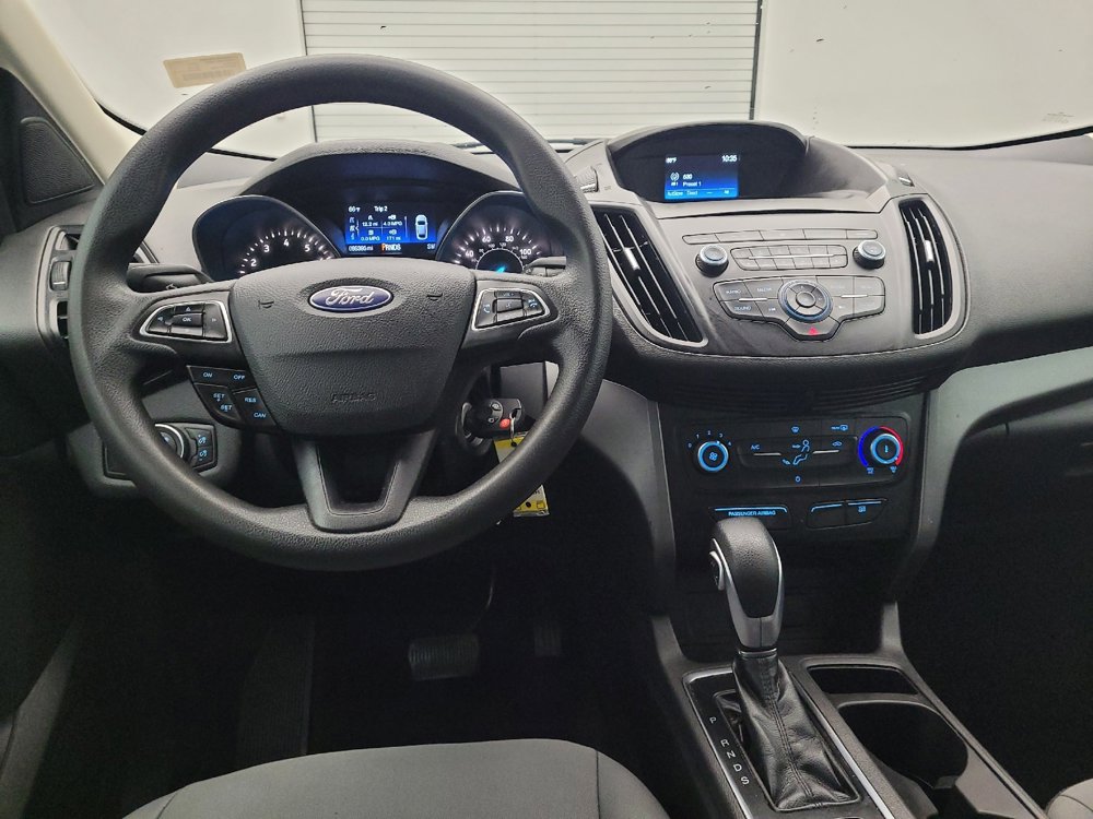 Used 2019 Ford Escape S image 22
