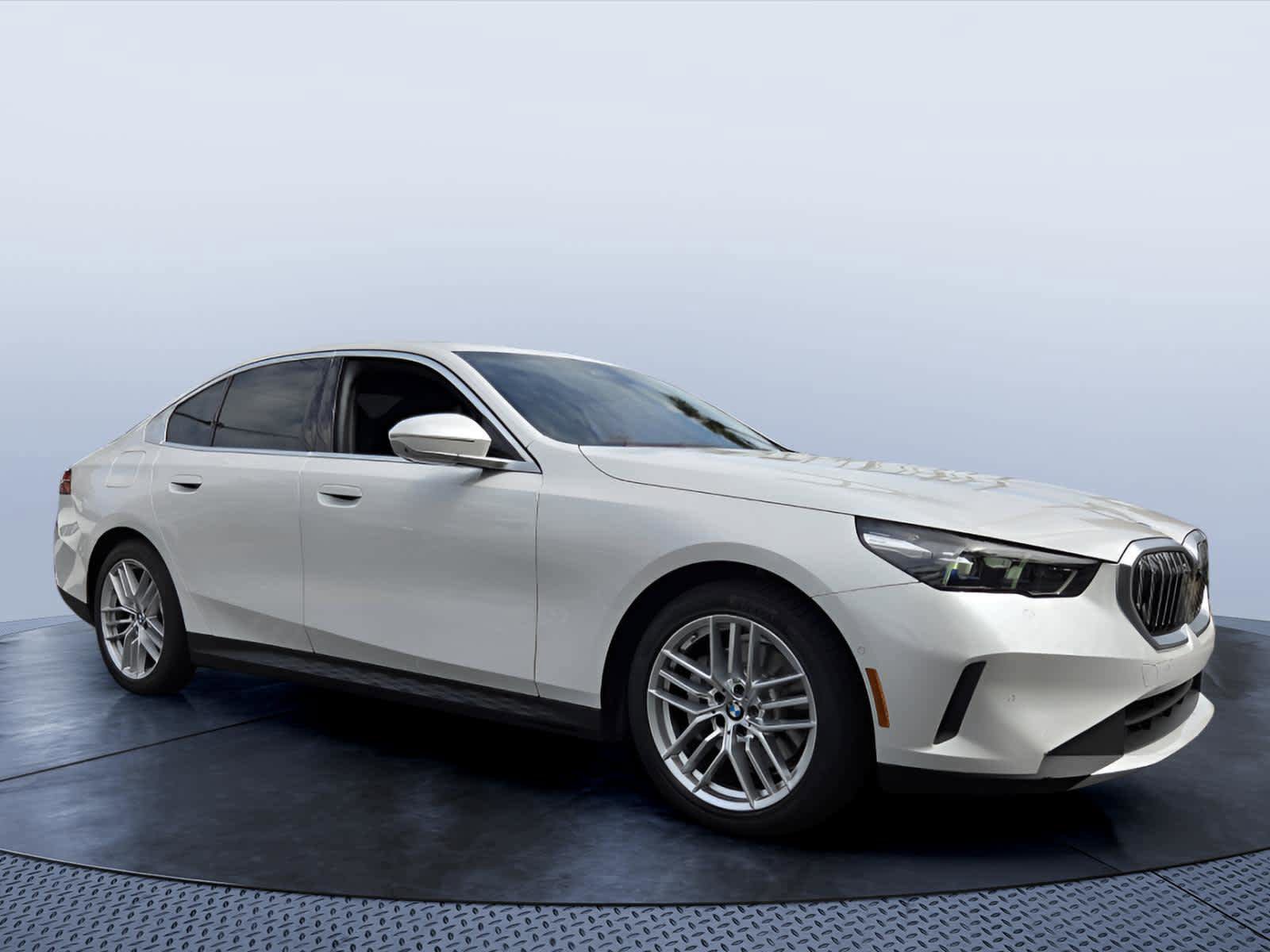 Certified 2025 BMW 530i
