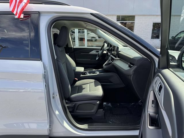 Used 2026 Ford Explorer Active AWD/4WD image 11