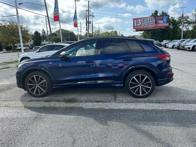 Used 2022 Audi Q4 e-tron Premium Plus w/ Premium Plus image 6