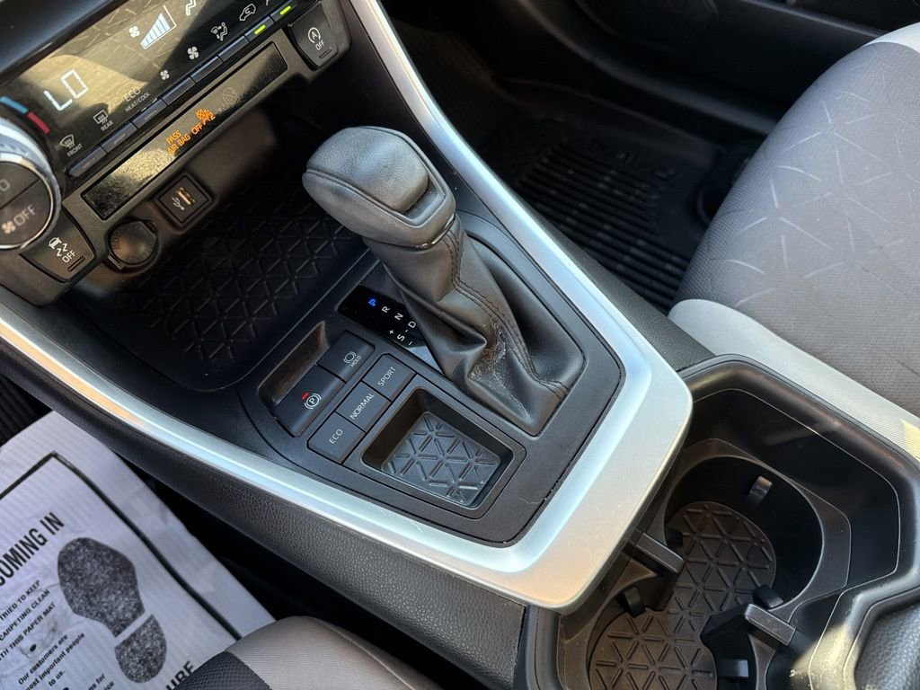 Used 2023 Toyota RAV4 XLE image 21