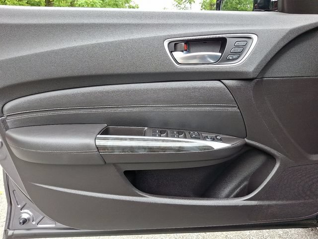 Used 2019 Acura TLX FWD image 12