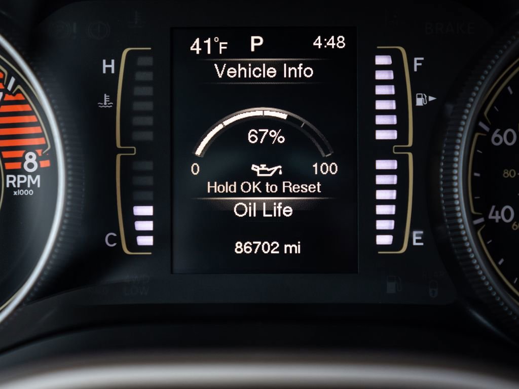 Used 2017 Jeep Cherokee Latitude w/ Comfort/Convenience Group image 21