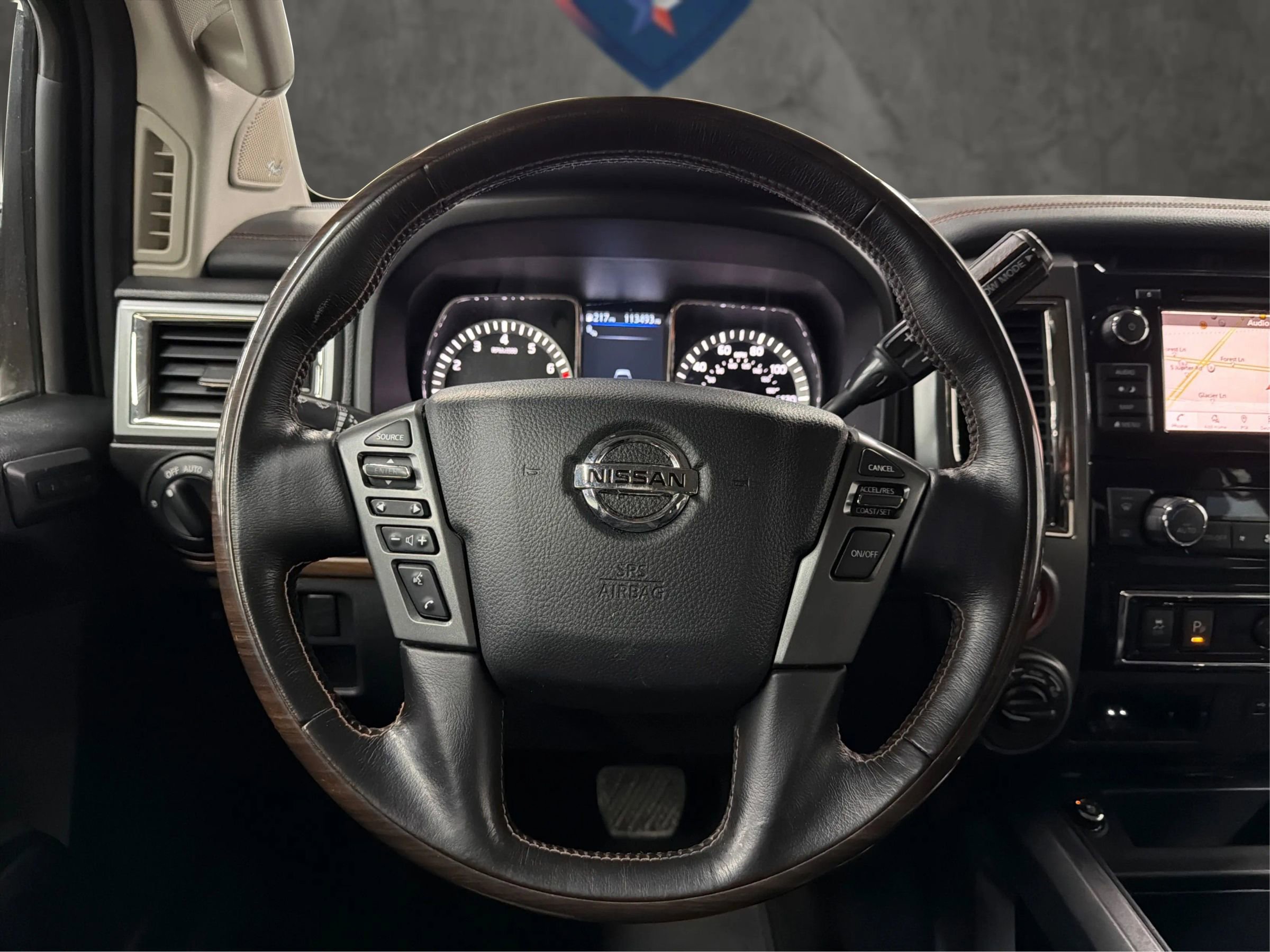 Used 2019 Nissan Titan Platinum Reserve w/ Platinum Utility Package AWD/4WD image 39