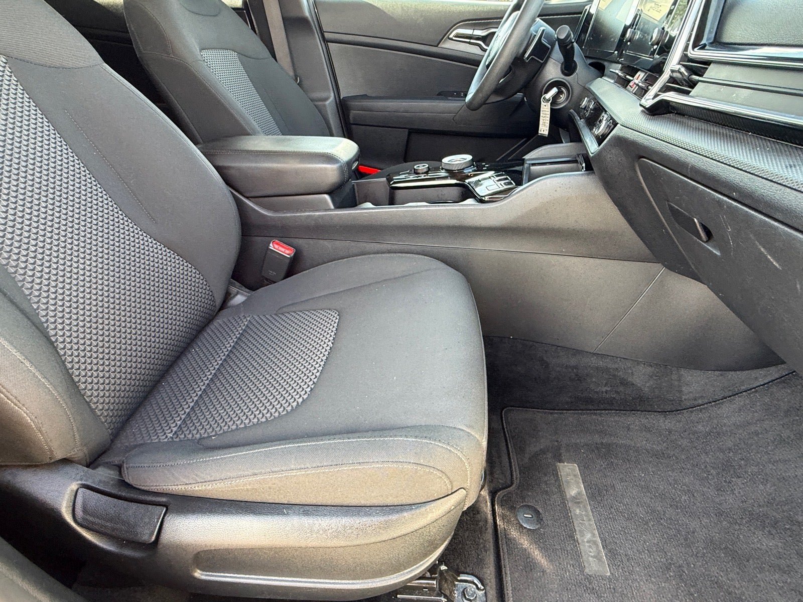 Used 2023 Kia Sportage LX FWD image 10