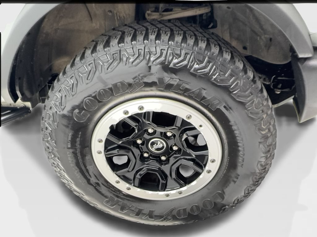Used 2022 Ford Bronco Big Bend w/ Sasquatch Package AWD/4WD image 14