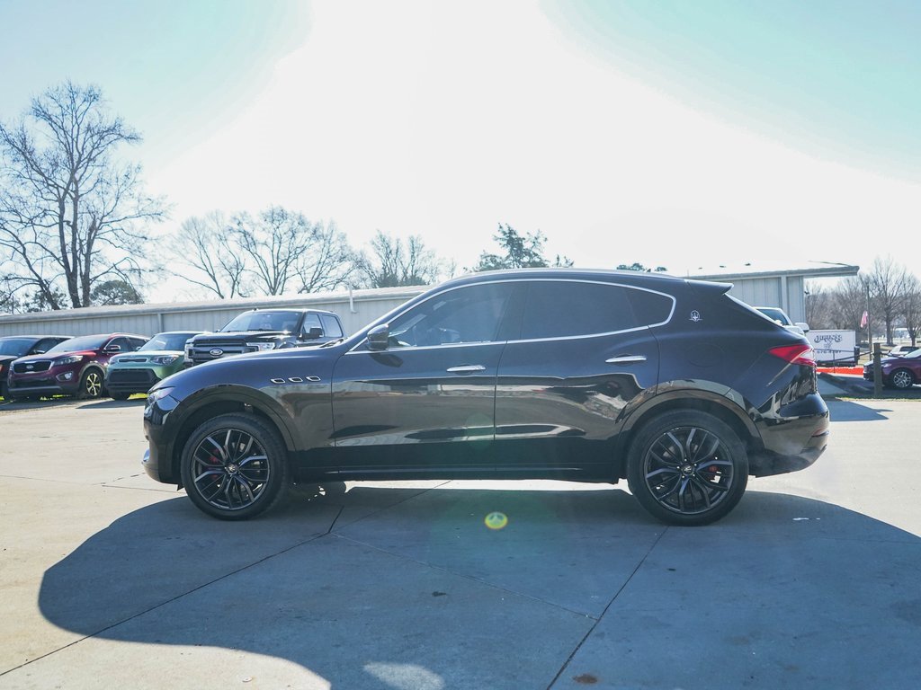 Used 2019 Maserati Levante image 36