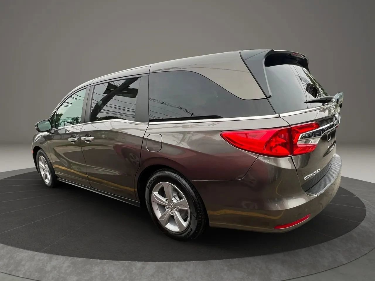 Used 2020 Honda Odyssey EX-L image 8