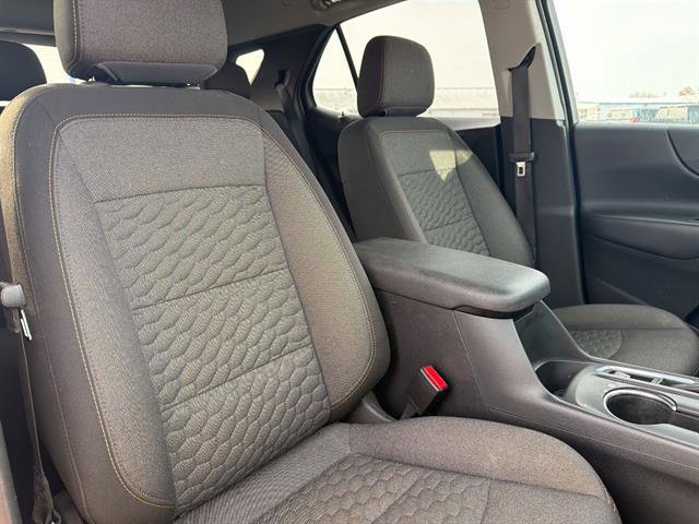 Used 2020 Chevrolet Equinox LT w/ Driver Convenience Package image 46