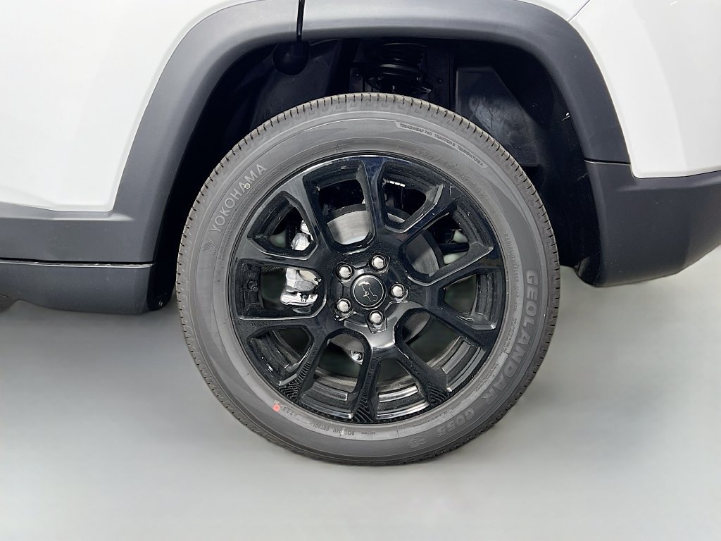 New 2026 Jeep Compass Latitude AWD/4WD image 29