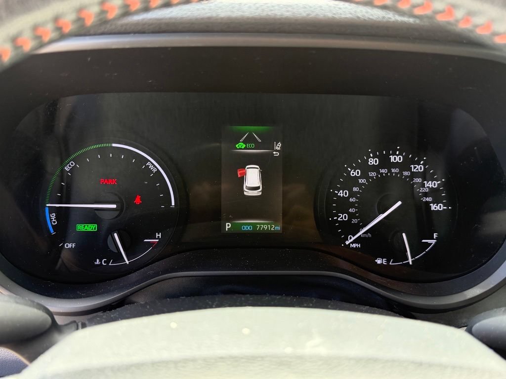Used 2021 Toyota Sienna XSE FWD image 25