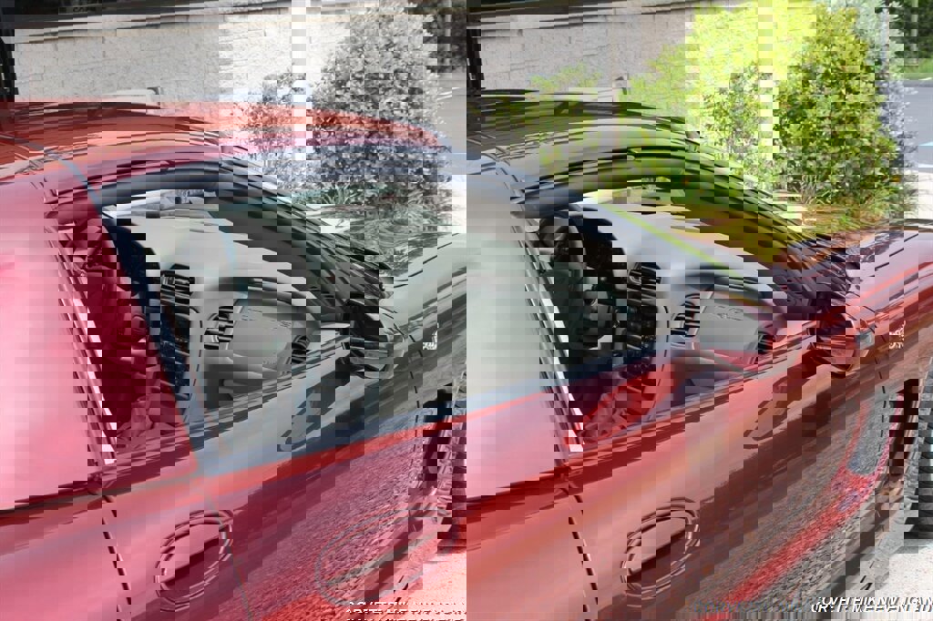 Used 2003 Chevrolet Corvette 50th Anniversary Edition w/ Preferred Equipment Group image 27