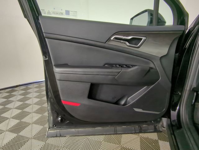 Used 2024 Kia Sportage X-Line w/ X-Line Premium Package AWD/4WD image 31
