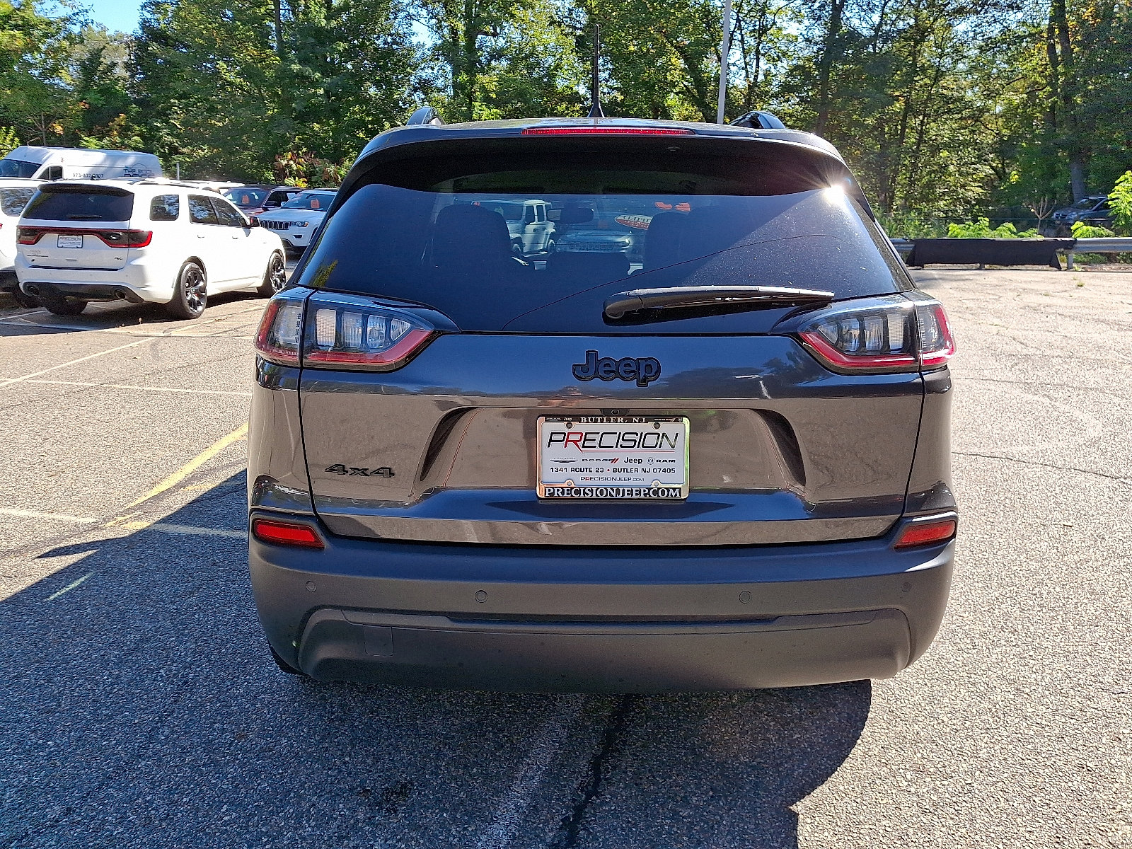 Certified 2023 Jeep Cherokee Altitude Lux image 6
