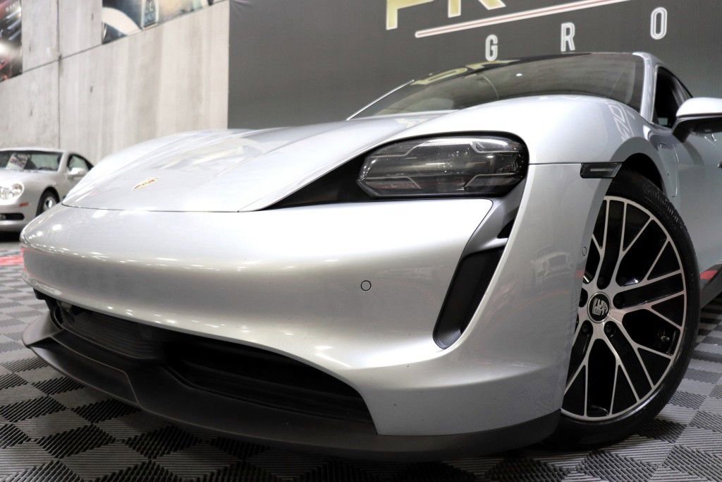 Used 2020 Porsche Taycan 4S image 72