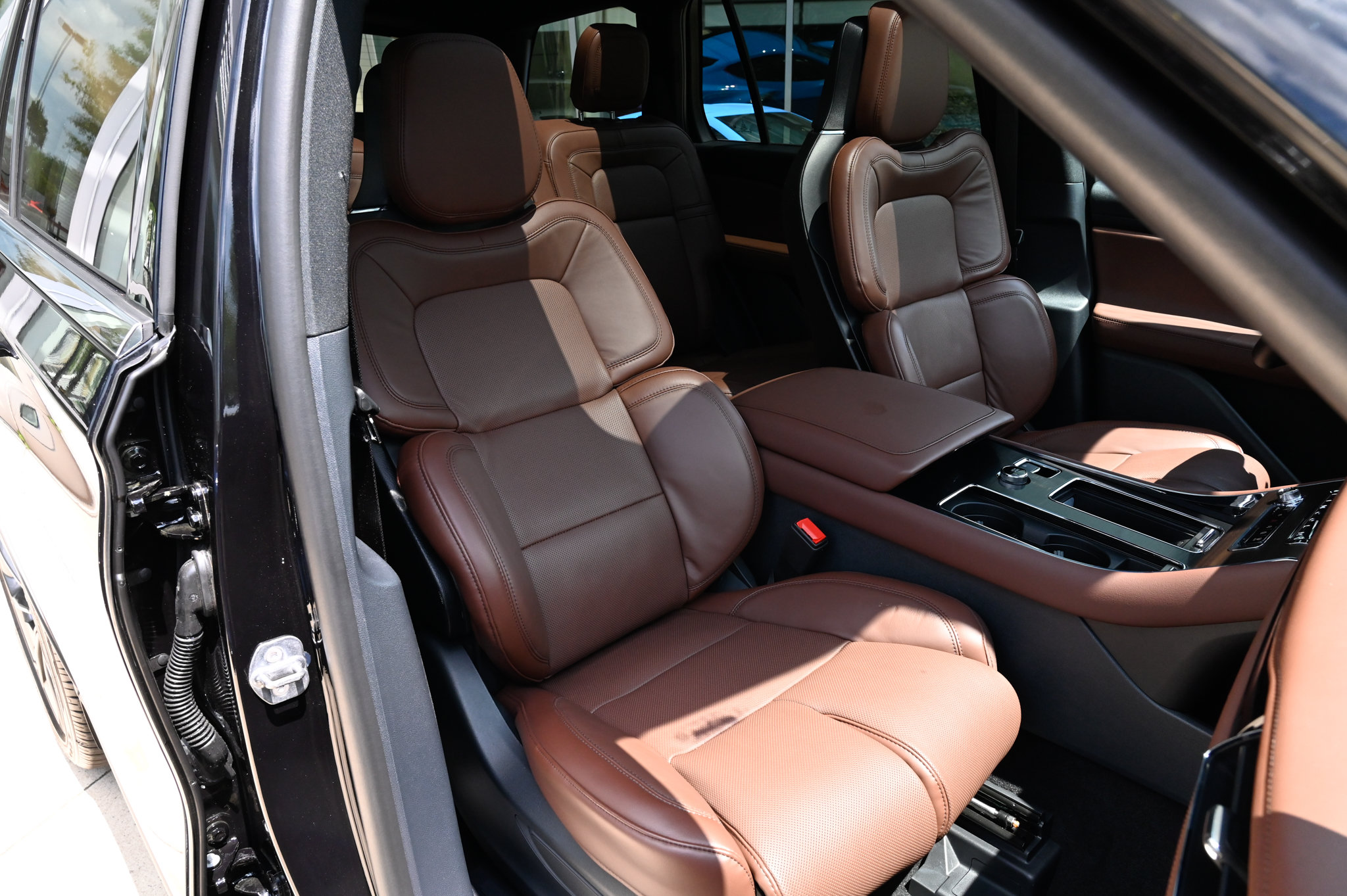 Used 2026 Lincoln Aviator Reserve AWD/4WD image 58