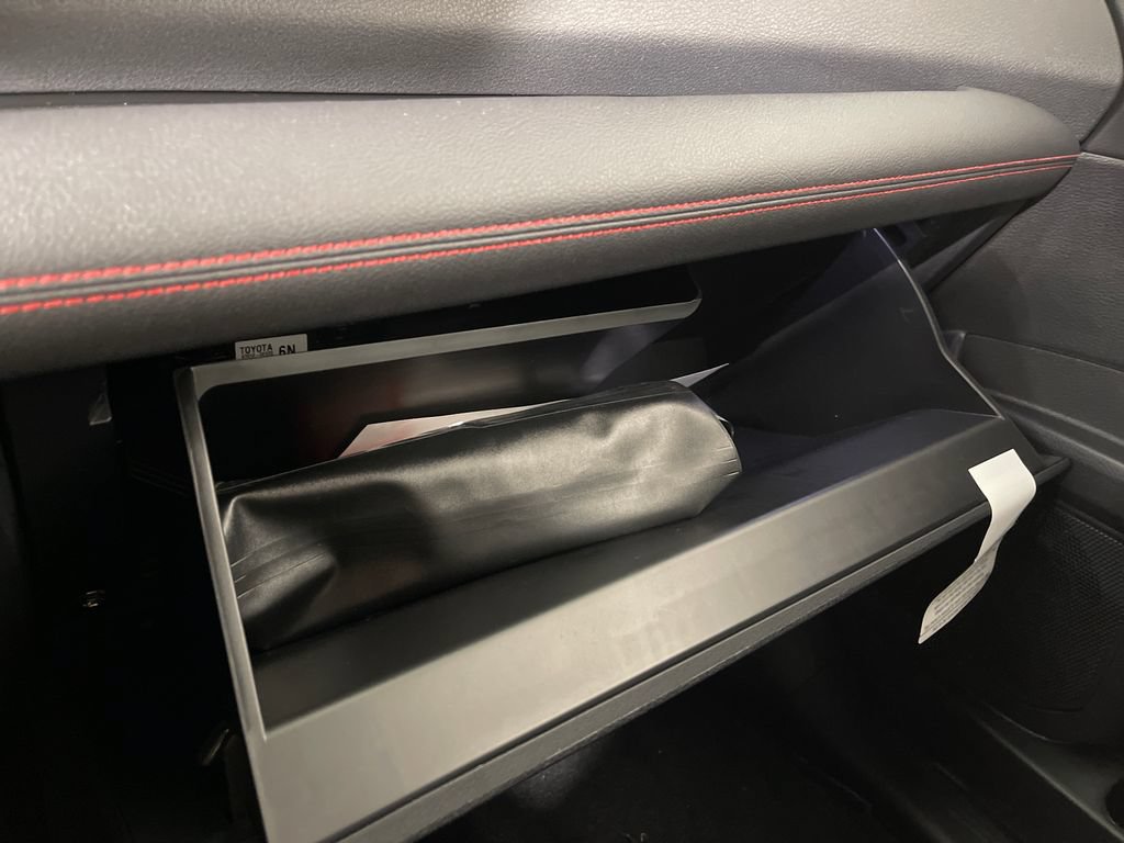 New 2026 Toyota Sienna XSE FWD image 30