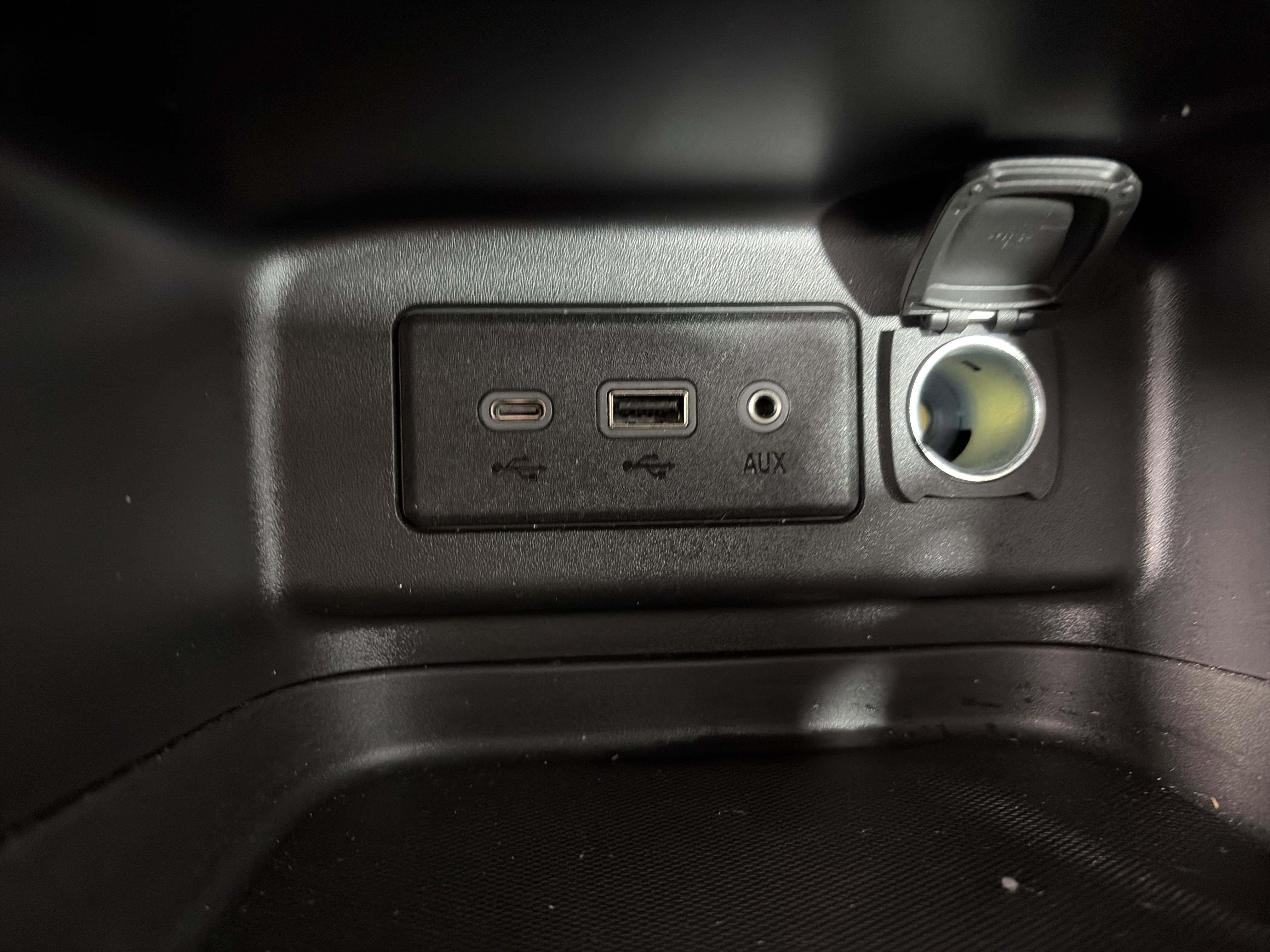 Certified 2021 Chevrolet Equinox LS image 22