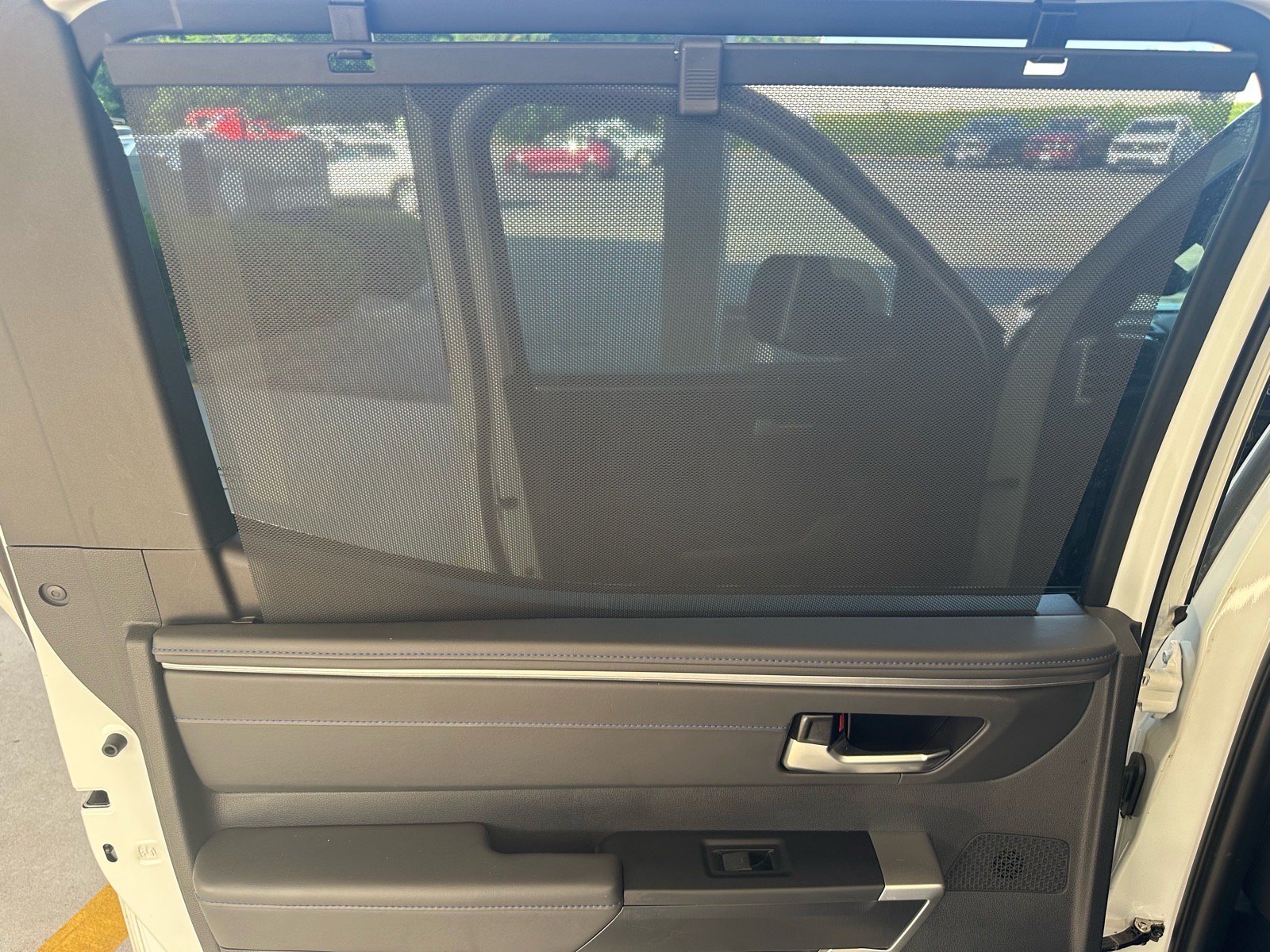 Used 2024 Toyota Tundra Platinum AWD/4WD image 33