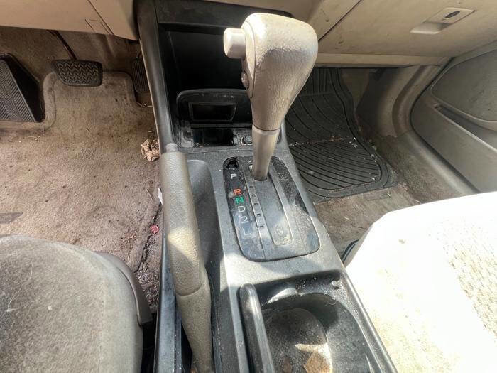 Used 2004 Toyota Camry FWD image 32