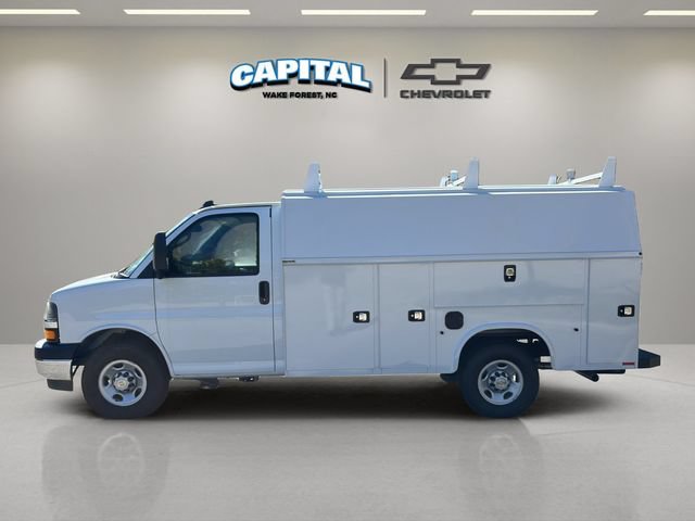 New 2025 Chevrolet Express 3500 w/ Power Convenience Package RWD image 10
