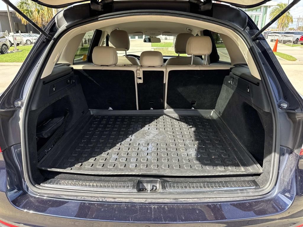 Used 2017 Mercedes-Benz GLC 300 image 10