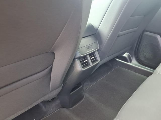 New 2026 Chevrolet Equinox LT w/ Safety and Technology Package AWD/4WD image 8