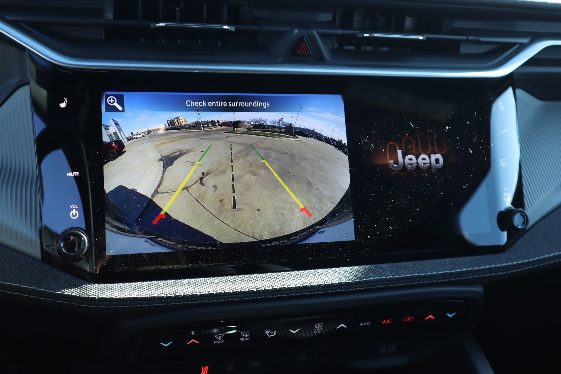 New 2026 Jeep Cherokee Laredo image 6