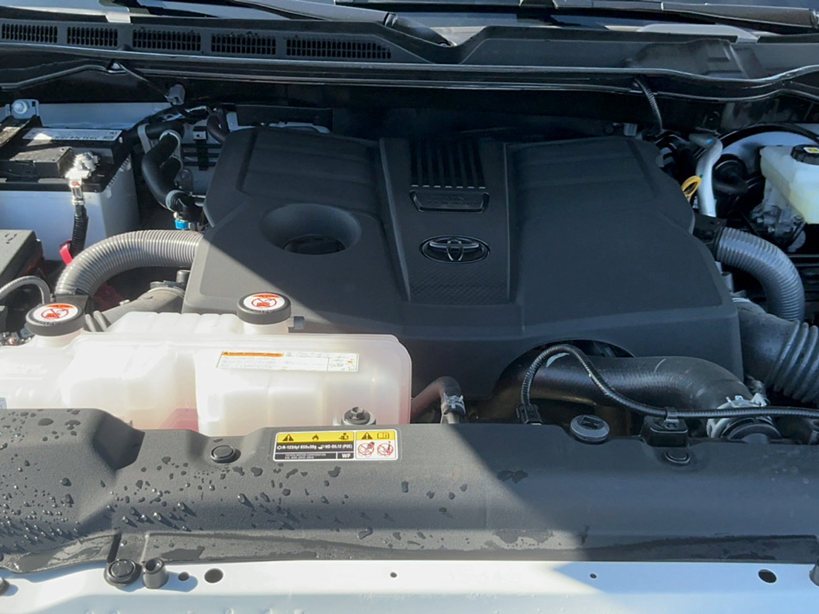 Certified 2026 Toyota Tundra Limited AWD/4WD image 9